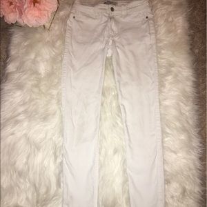 Abercrombie & Fitch white jeans
